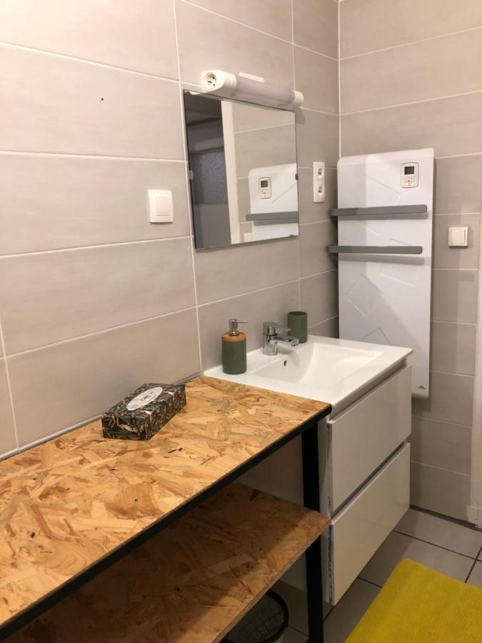 Gite A La Ferme Chaleureux Avec Cheminee Preveranges Luaran gambar