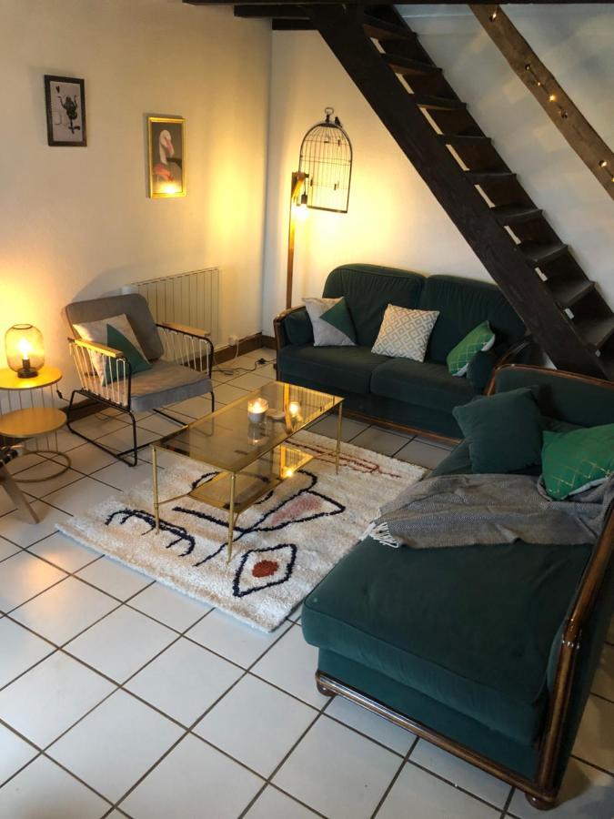 Gite A La Ferme Chaleureux Avec Cheminee Preveranges Luaran gambar