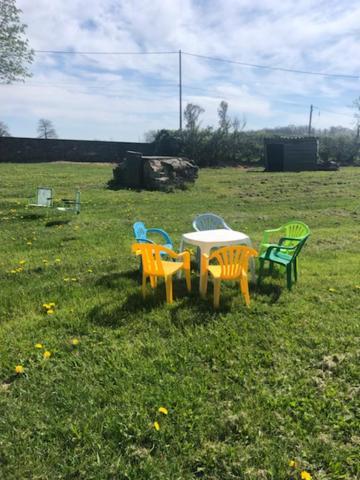 Gite A La Ferme Chaleureux Avec Cheminee Preveranges Luaran gambar